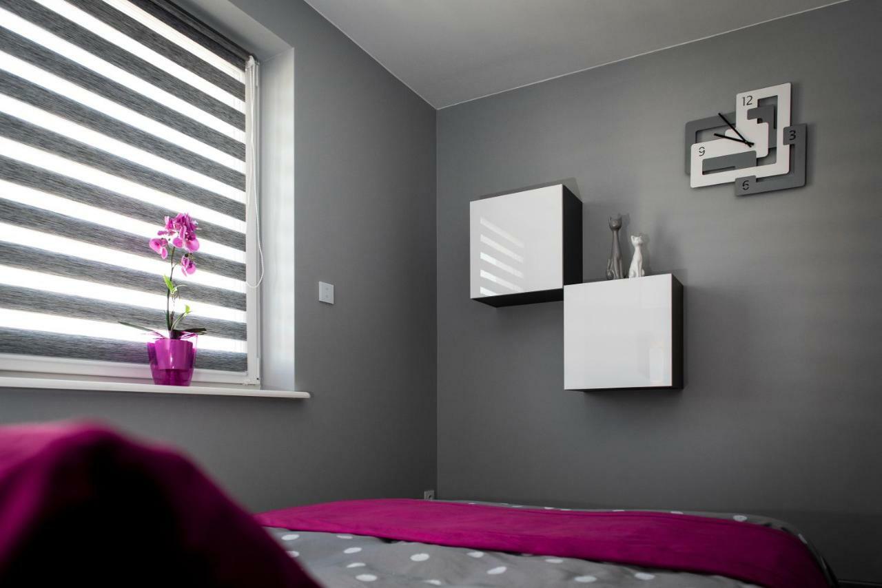 Apartament Elegance Pink Rewal Luaran gambar